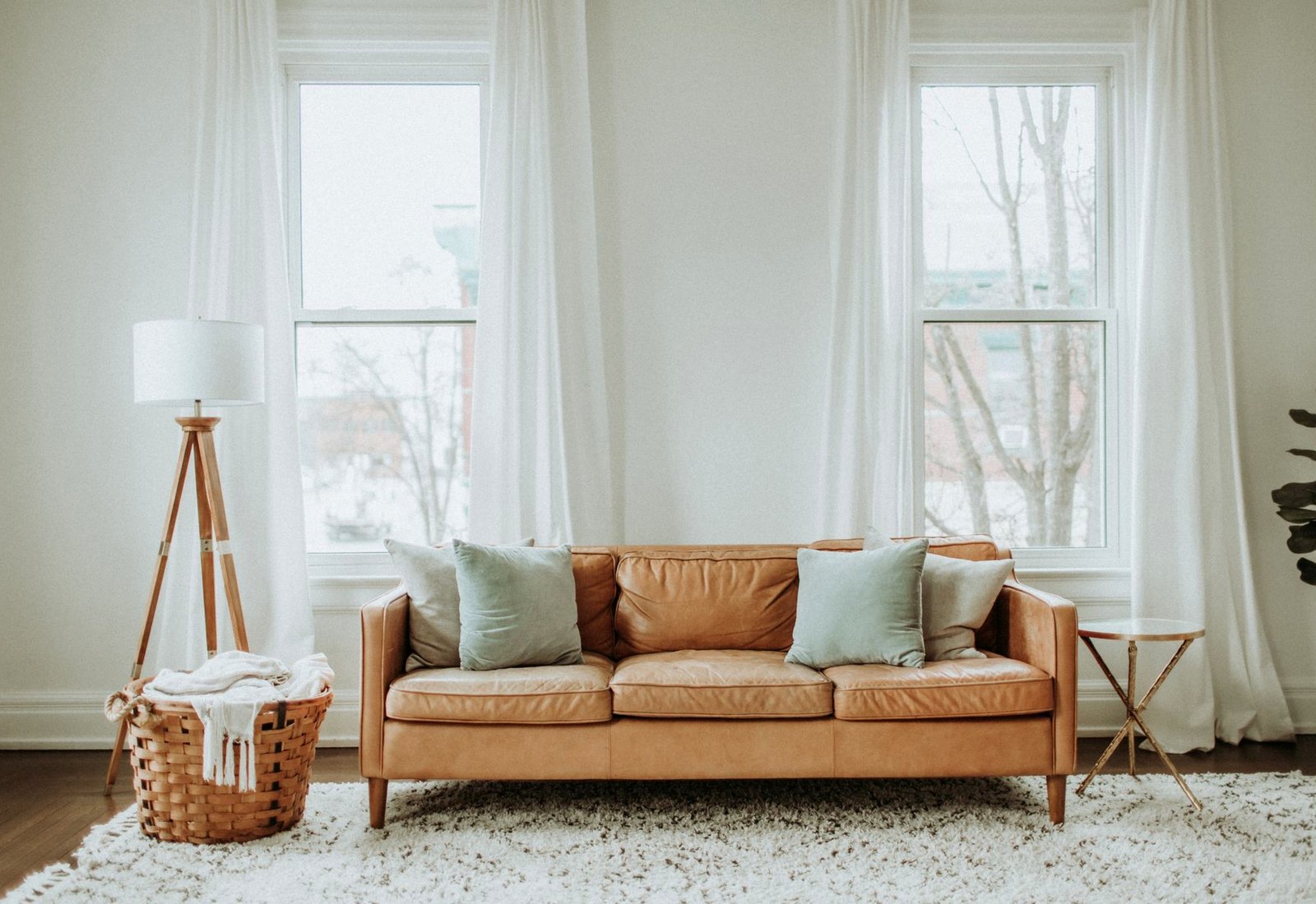 A bright, freshly cleaned living room in an Oxford second home
